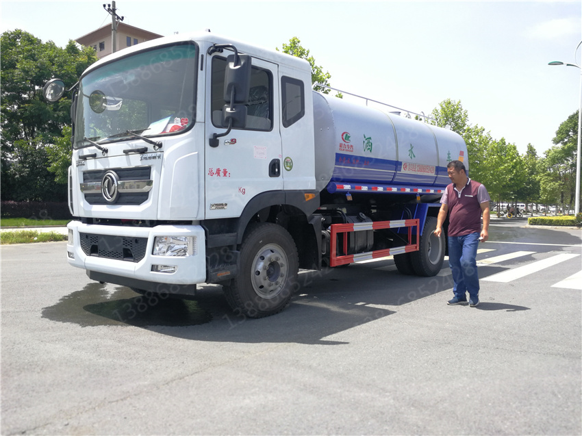 ����ӯͨ��܇(ch��)�����{(l��n)�Ƹ����։m܇(ch��)��(b��o)�r(ji��)